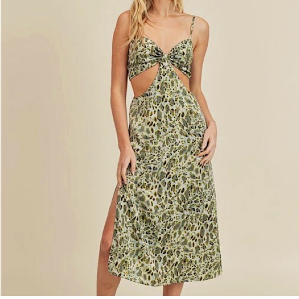 Lush leopard Printed Cutout Midi Dress